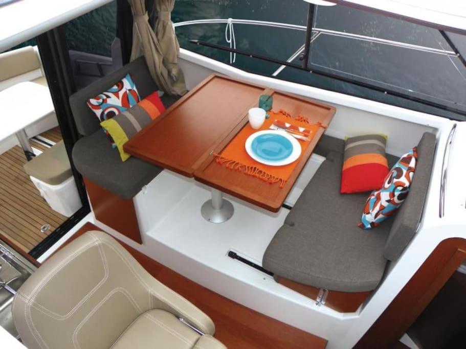 Sejour Sur Bateau De Plaisance Hotel Mandelieu La Napoule Luaran gambar