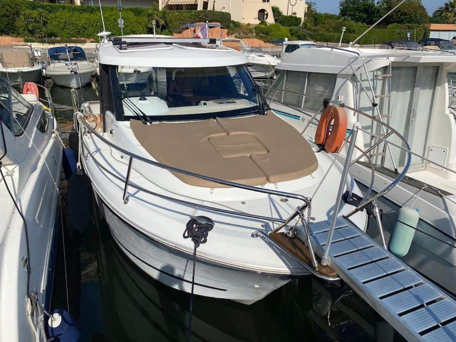 Sejour Sur Bateau De Plaisance Hotel Mandelieu La Napoule Luaran gambar